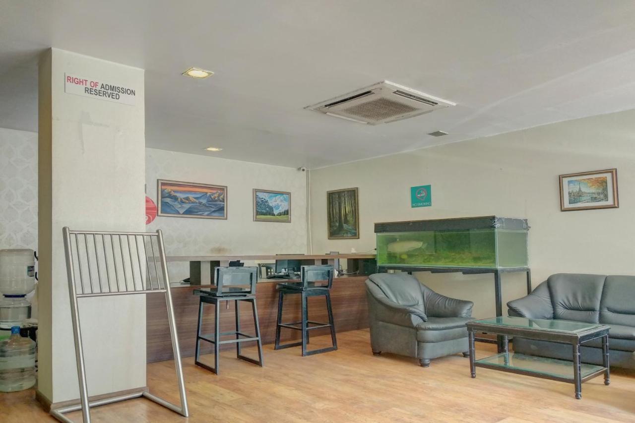 Capital O 333 Hotel Crystal Homes Bangalore Bagian luar foto