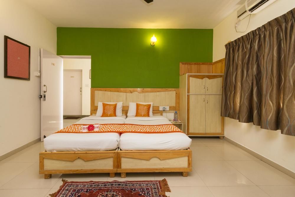 Capital O 333 Hotel Crystal Homes Bangalore Bagian luar foto